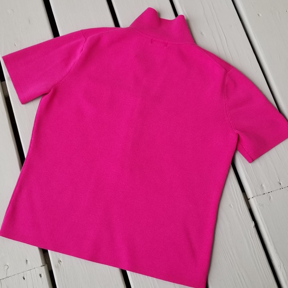 evie | Sweaters | M Dark Pink Short Sleeve Sweater | Poshmark